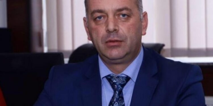 Ramosaj i ashpër me Kurtin për Manastirin e Deçanit: Ai që na quante tradhtarë, tradhtinë e bëri vetë