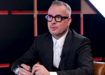 Kajtazi e quan “idiot të dobishëm” Rilind Gërvallën