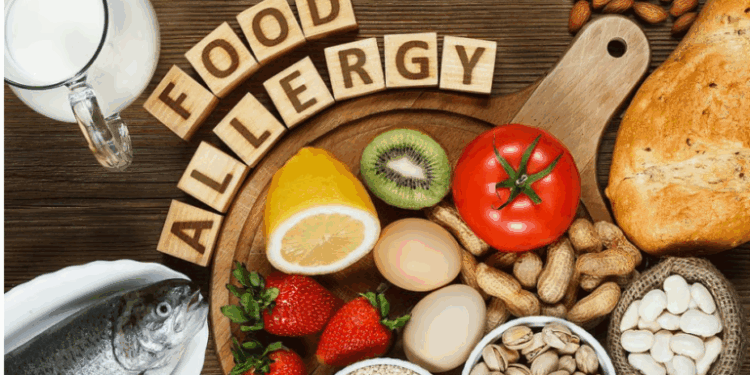 Shkencëtarët zbulojnë pse disa fëmijë përfitojnë nga terapia ndaj alergjive ushqimore