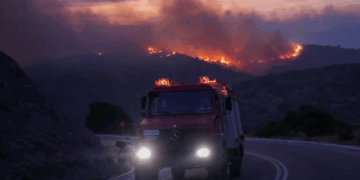 Zjarre kudo nëpër Europë, së paku tre të vdekur