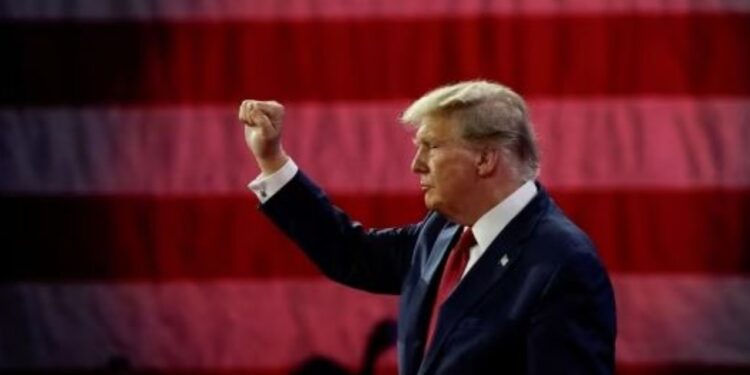 Donald Trump zgjedh pasardhësin e tij në presidencën e ardhshme