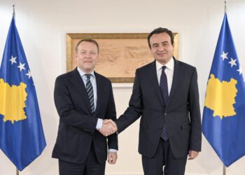 Kryeministri Kurti pret Komisionerin e Lartë të OSBE-së për Pakicat Kombëtare, Christophe Kamp