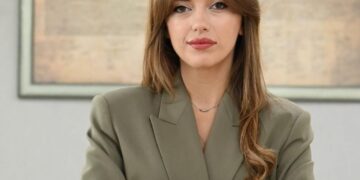 Albulena Haxhiu: “Sipas logjikës së PZAP-it, edhe Milan Radoiçiq do të duhej të certifikohej për zgjedhje”