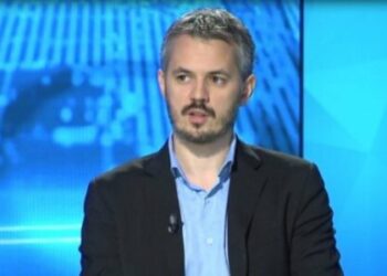 Fyerjet ndaj ambasadorit gjerman, Maliqi: Pasqyrë e kësaj shoqnie, ta kujton mendësinë e Serbisë së viteve 80-90