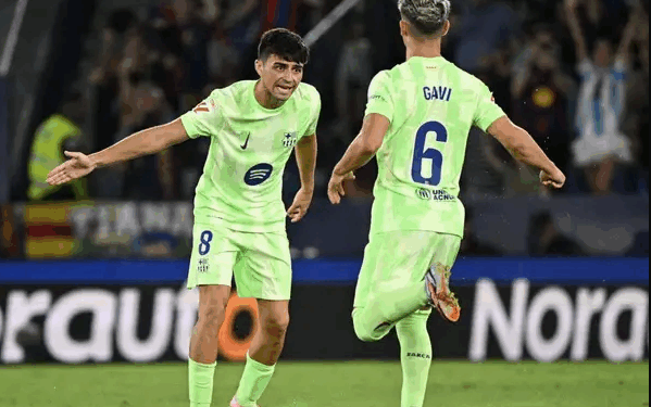 Barcelona përmbys Levanten në limitet e ndeshjes, debutim i hidhur për Rashfordin