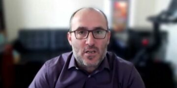 Baraliu thirrje për nesër: Çu dil në protestë, mos u ba shmoklan- mbroji të drejtat e njeriut dhe të kombit!