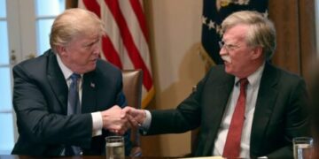 AP: FBI bastis shtëpinë e ish-këshilltarit të sigurisë kombëtare të Trump, John Bolton