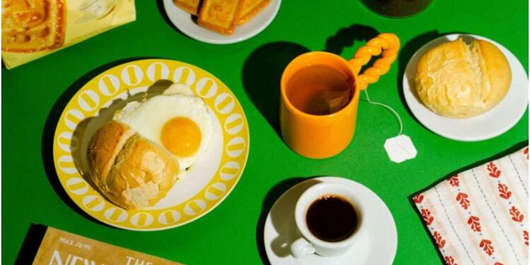 Mëngjesi i anashkaluar dhe darkat e vona rrisin rrezikun për osteoporozë