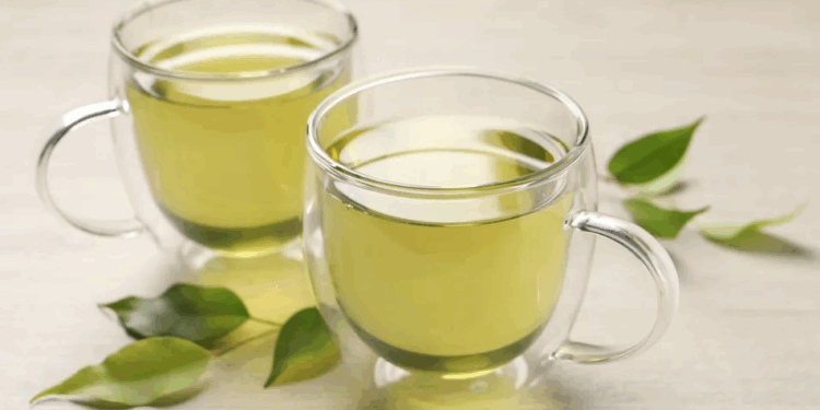 25 Arsye Pse Duhet të Pini Çaj Jeshil Rregullisht