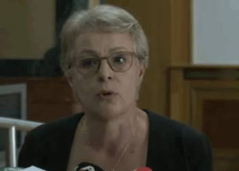 Donika Gërvalla reagon: “Nuk jam dëshmitare në Hagë, kontributi im në luftë ishte real – disa atëherë pinin ende qumësht”