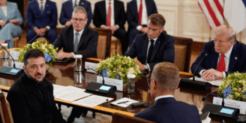 Trump propozon samit Putin–Zelenskyy për t’i dhënë fund luftës në Ukrainë