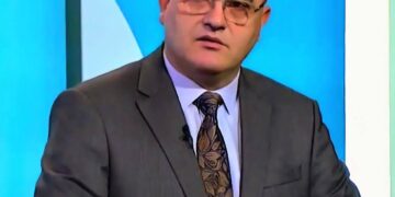 Avdyli kritikon ashpër dezertimin politik: “Nga fjalimet kundër PDK-së, te bashkimi me ta”