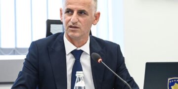 Pas dorëheqjes së Liburn Aliut, Kurti cakton Hysen Durmishin ushtrues detyre të Ministrit të Mjedisit