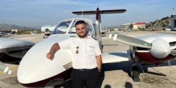 Piloti kosovar në qiellin ndërkombëtar, Lirik Qerimi licensohet për Boeing 737