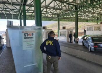 Kapën armë dhe fishekë në Pikë Kalimin Kufitar në Vermicë