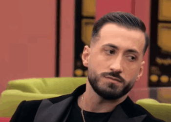 Jozi nuk ndahet nga partnerja e re, kapen bashkë