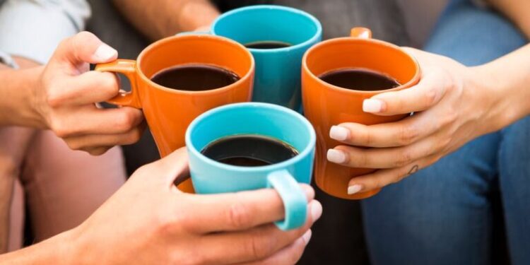 A mund të shkaktojnë kancer pijet shumë të nxehta? Ekspertët tregojnë rrezikun