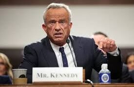 Kennedy ndalon projektet e vaksinave me teknologji mRNA, anulohen fonde prej 500 milionë dollarësh