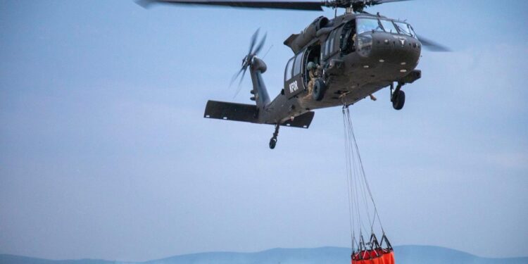 KFOR ndihmon në shuarjen e zjarreve në disa komuna të Kosovës