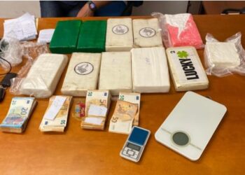 Operacioni antidrogë në Itali: Dy shqiptarë në pranga, kapen me 15 kg kokainë dhe 100 mijë euro