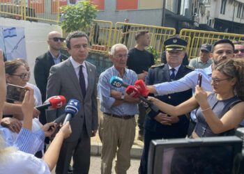 Kurti nderon Triumf Rizën: Heroi që luftoi bandat kriminale