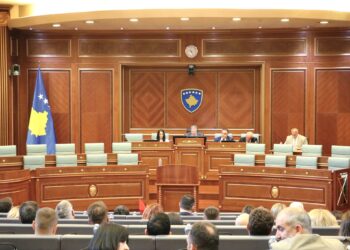 Kuvendi i Kosovës rifillon sot seancën konstituive, ngërçi politik vazhdon