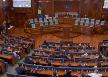 Konstituimi i Kuvendit, seanca vazhdon të shtunën në ora 11:00