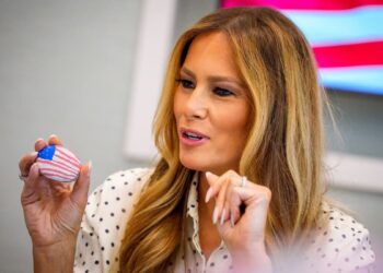 Melania Trump nis Sfidën Presidenciale të Inteligjencës Artificiale: 10 mijë dollarë për projektet studentore