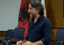 Prishtina avancon me mësim tërëditor: 7 shkolla të kryeqytetit i bashkohen programit të ri