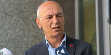 Nura për kandidimin e Dimal Bashës: “Më mirë një luan t’i prijë 200 magarëve sesa 200 magarë t’i prijnë një luani”
