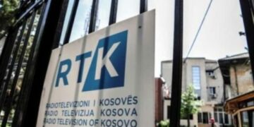 Dita e 11-të pa rroga për punëtorët e RTK-së, gazetarja publikon mesazhin që banka ia dërgoi