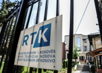 Veç pse e citoi intervistën e Thaçit në Klan Kosova, RTK largon Visar Krasniqin nga redaktor i lajmeve