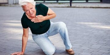 Depresioni dhe shëndeti i zemrës: Pse gratë janë më të rrezikuara se burrat?