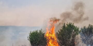 40 vatra zjarri në Kosovë – kërkohet ndërhyrje ajrore nga KFOR në Podujevë