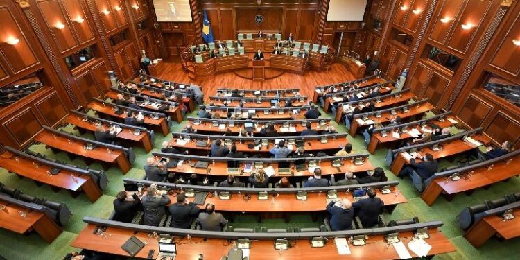 Paga e shtatorit për secilin deputet – rreth 2 mijë euro, pa asnjë ditë pune