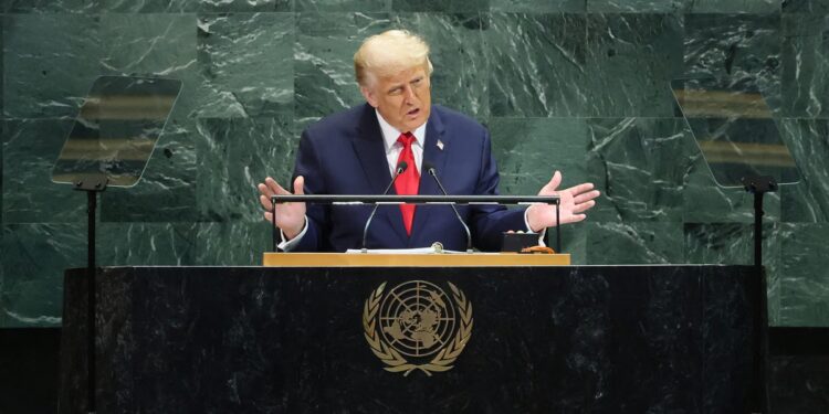 Vuçiç fton zyrtarisht Trampin të vizitojë Serbinë