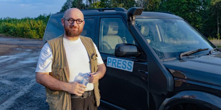 “T’i japësh platformë propagandës serbe është gabim fatal” – Vudi Xhymshiti shpërthen ndaj redaktorit të T7 pas paraqitjes në Ora News