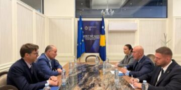 Haradinaj takohet me këshilltarin e BE-së: Të gatshëm të kontribuojmë për tejkalimin e bllokadës