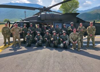 Forcat e e reja të ushtrisë së Shqipërisë nisen drejt Kosovës, ministri shqiptar publikon foto