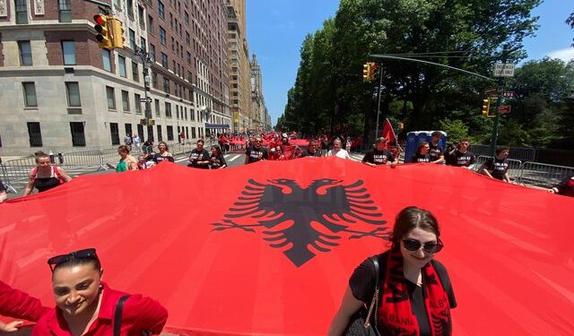 Për herë të parë në histori, mësim në shqip në shkollat publike të New York-ut