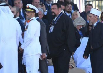 Hoxha nga Tërnoci, Nexhmedin Saqipi, shihet në paradën ushtarake serbe “Forca e Unitetit”