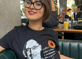 Vajza e Sali Mustafa – Calit publikon sqarimin e të atit pas lajmeve për ndihmë financiare nga shteti