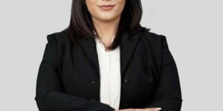 “Profesoresha që synon Kuvendin e Lipjanit – Albulena Brestovci Agushi, akademikja e suksesshme që vjen nga PDK”