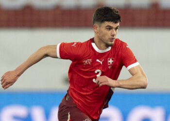 Albian Hajdari lë Zvicrën për Kosovën