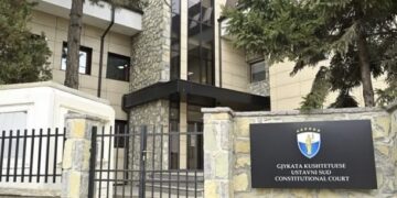 Gjykata Kushtetuese bllokon formimin e Qeverisë deri më 30 shtator