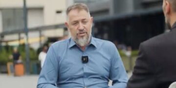 Sami Lushtaku për pamfletin e Dimal Bashës për UÇK’në: Është gjuha e njëjtë me serbët e Beogradit