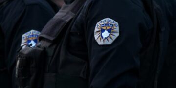 Bastiset një poligon armësh në Fushë-Kosovë, konfiskohen 14 leje armësh në emër të pronarit