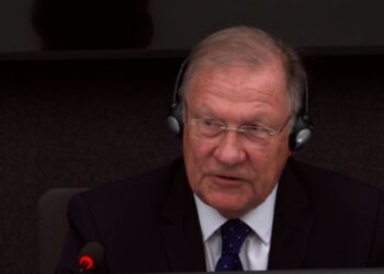 Duncan: Propaganda serbe thoshte që UÇK-ja ishte e rregullt dhe me hierarki