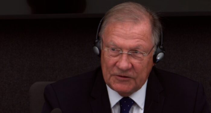 Duncan: Propaganda serbe thoshte që UÇK-ja ishte e rregullt dhe me hierarki