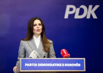 Vlora Çitaku: Gjykata Speciale po deformon drejtësinë – Kurti përballë saj nuk guxon të flasë